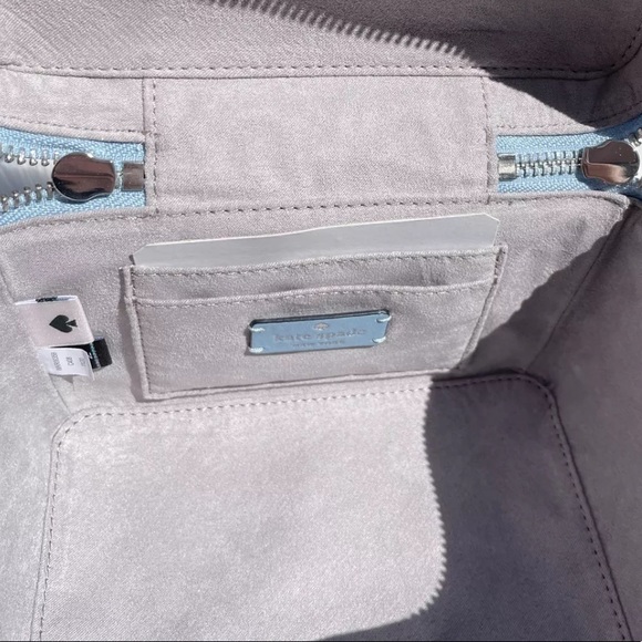 Kate Spade Bon Voyage Off The Grid Trunk crossbody - Picture 4 of 9